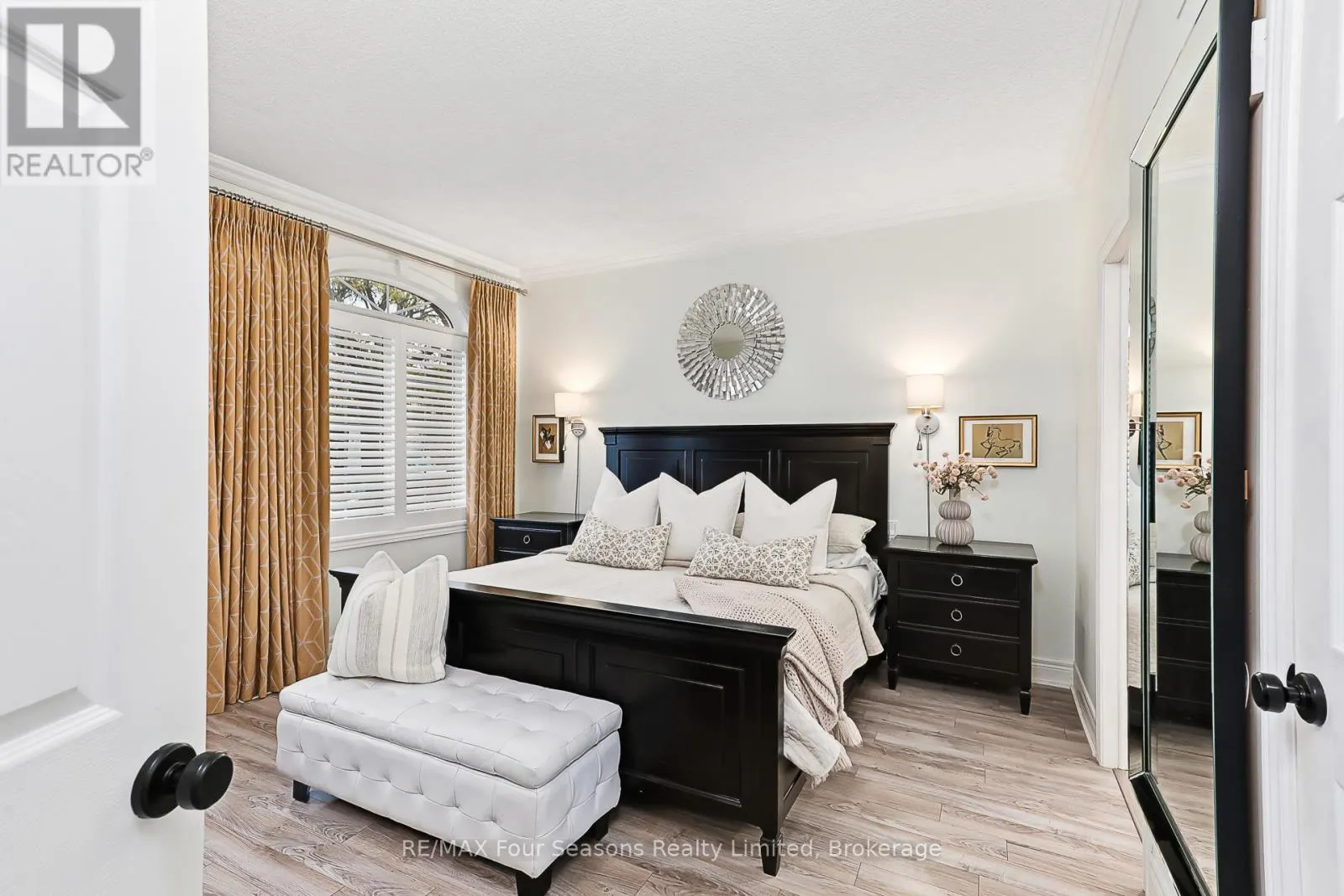 2 CALLARY CRESCENT