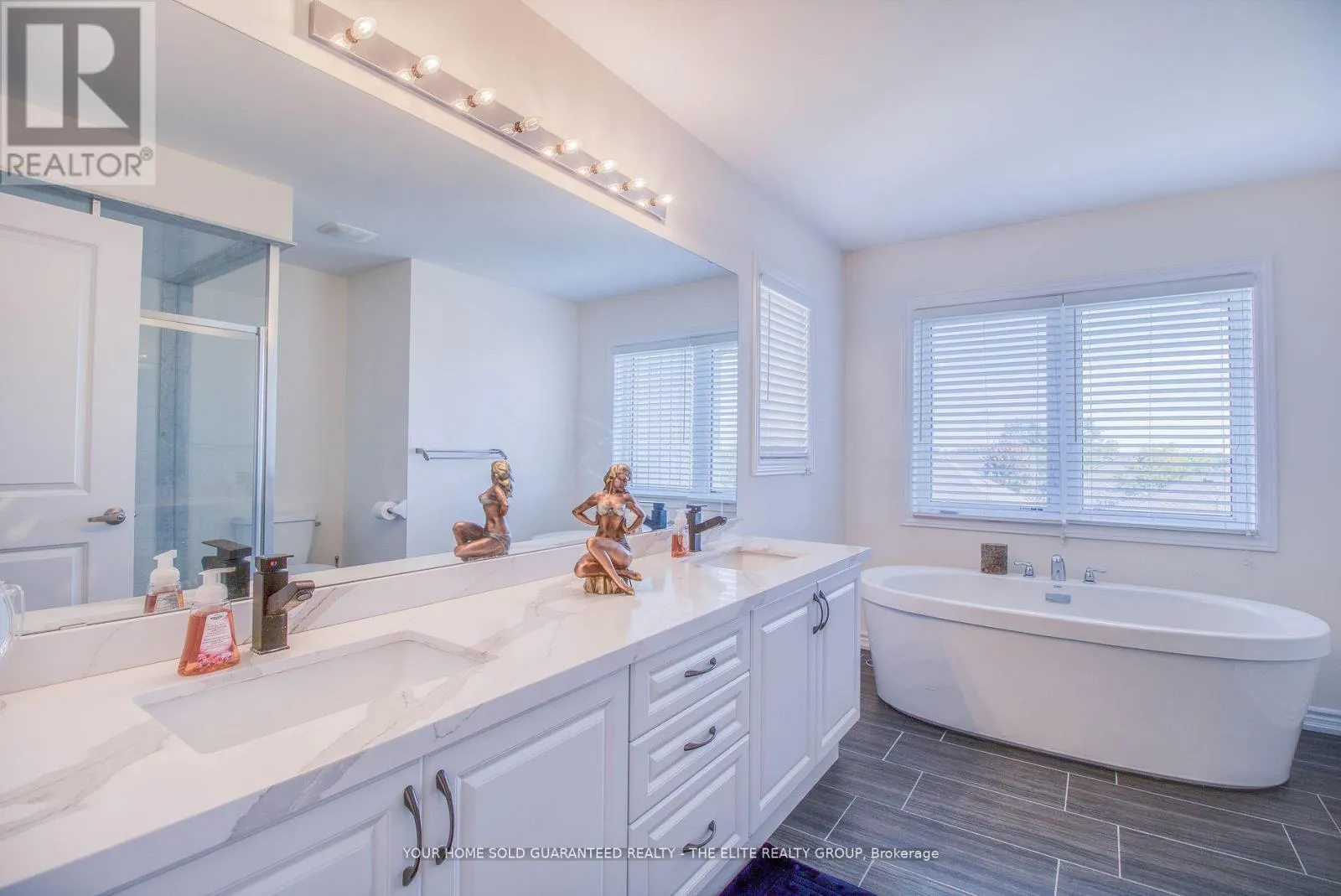 211 LIA DRIVE