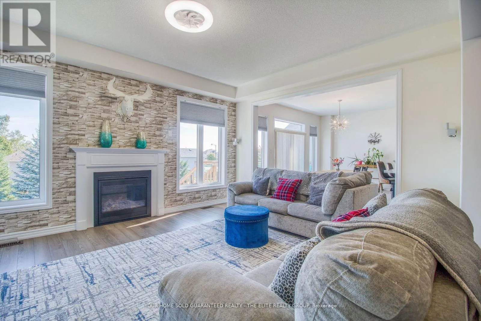 211 LIA DRIVE