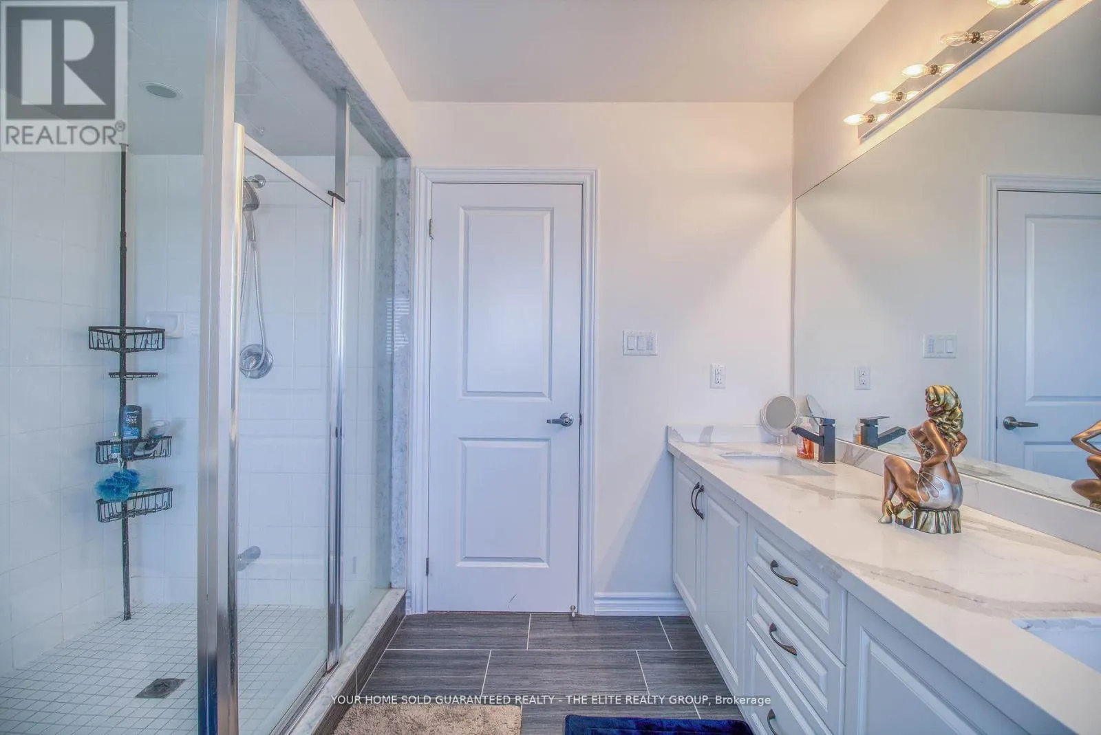 211 LIA DRIVE
