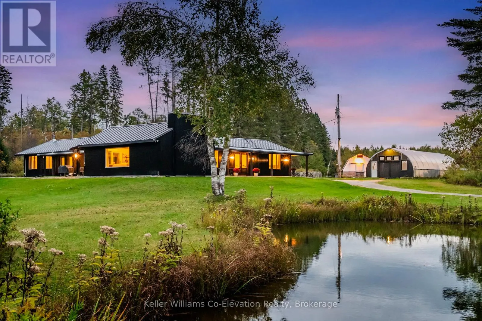 1076 BEAVER LANE