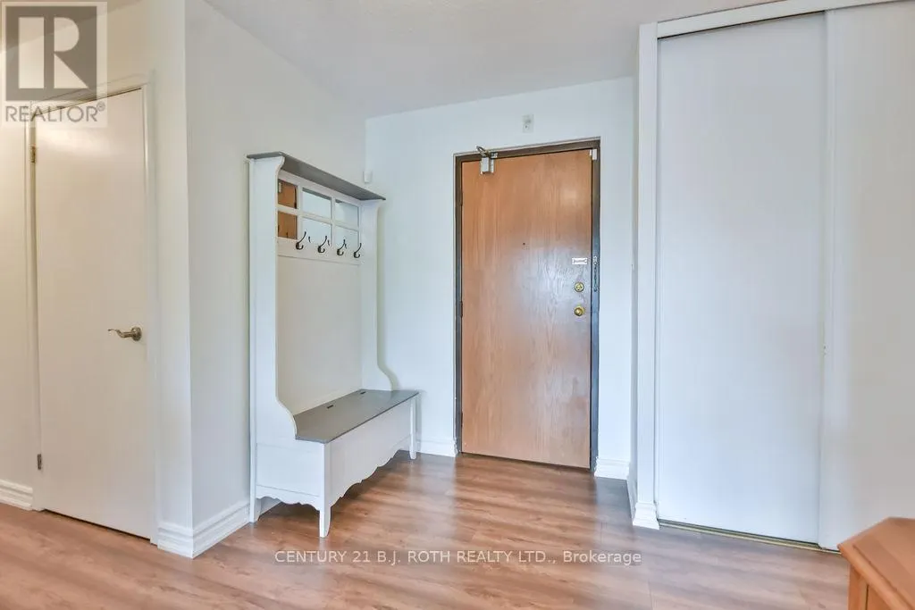 405 - 181 COLLIER STREET