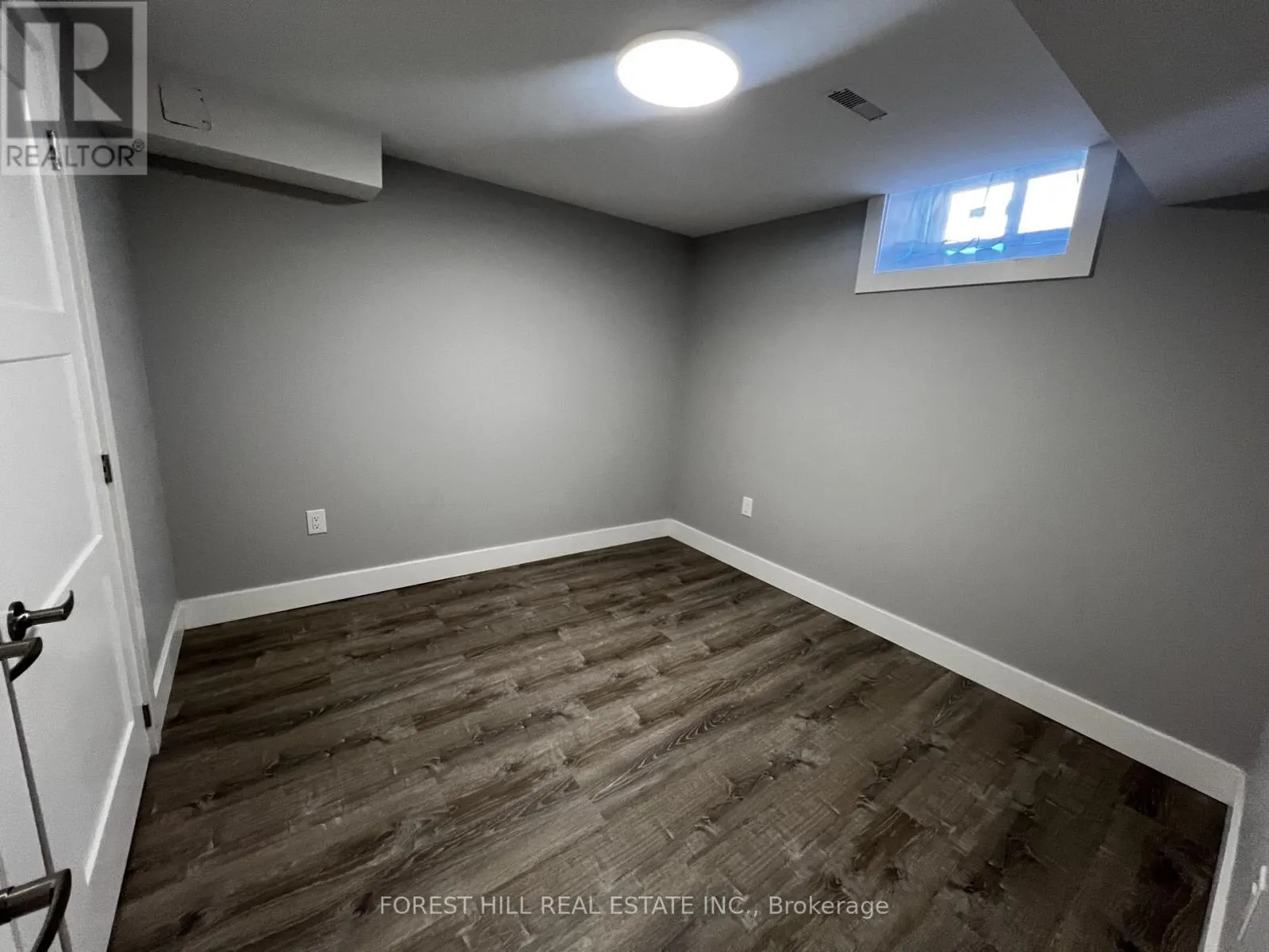 LOWER - 181 JOHNSON STREET