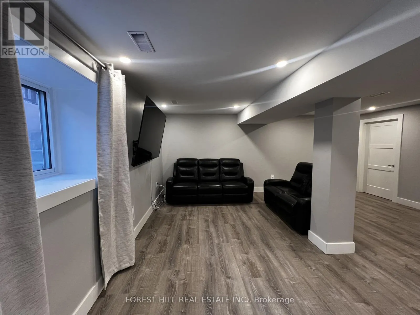 LOWER - 181 JOHNSON STREET