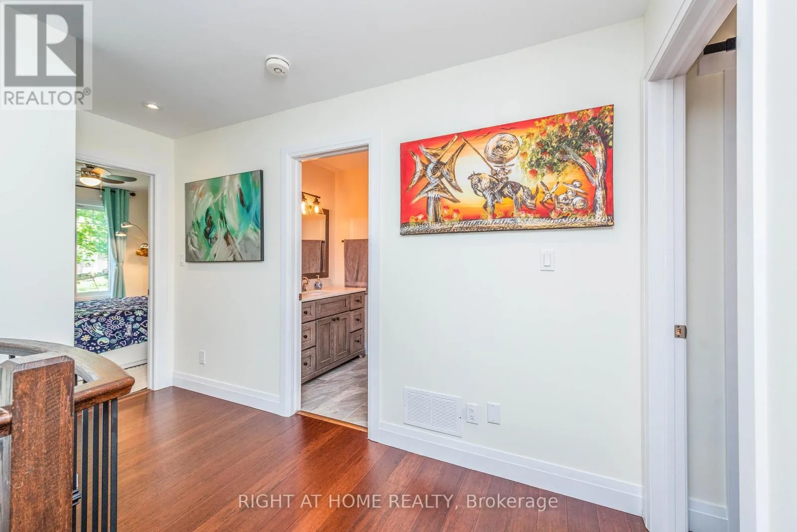 11 OTTAWAY AVENUE