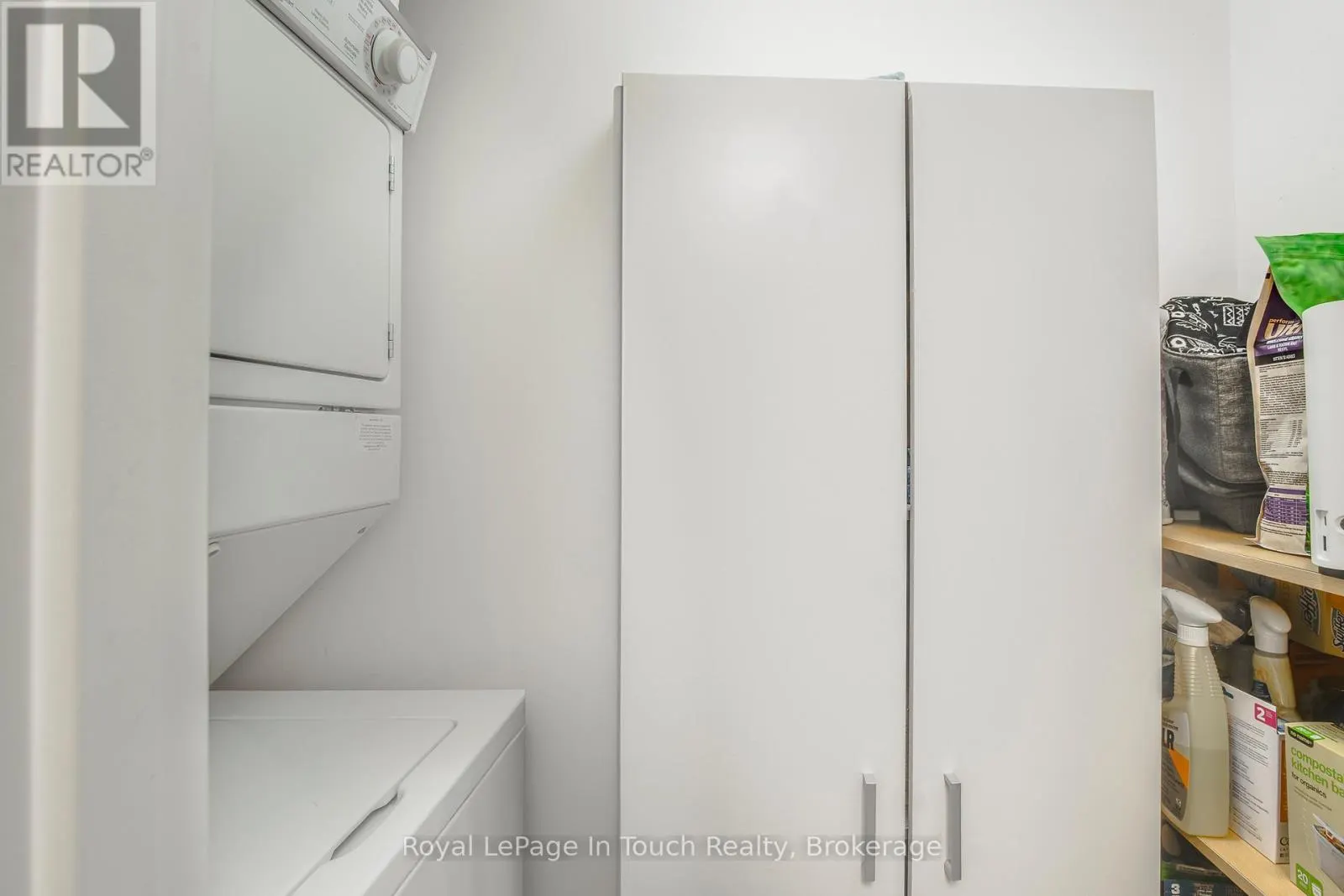 310 - 333 LAFONTAINE ROAD W, #310