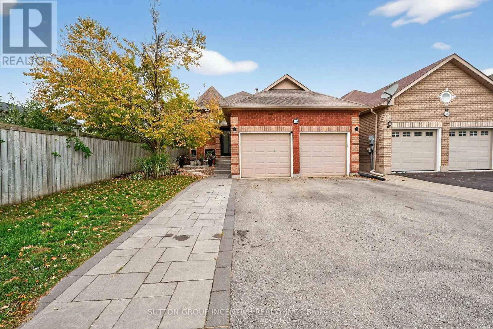 124 HANMER STREET E