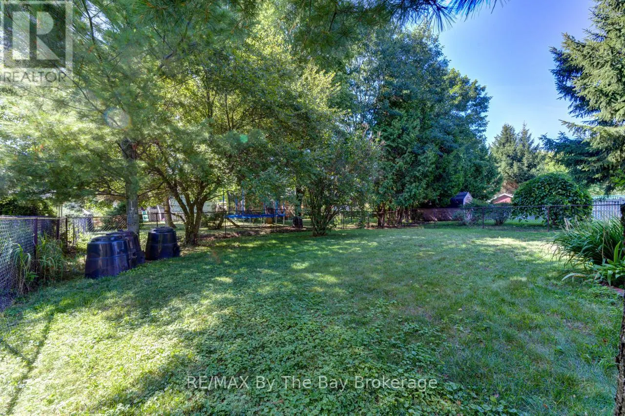 26 TIMBERLAND CRESCENT