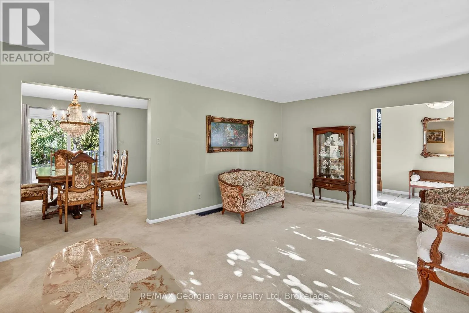 1014 HUGEL AVENUE