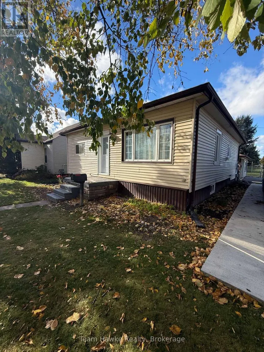 258 ELIZABETH STREET