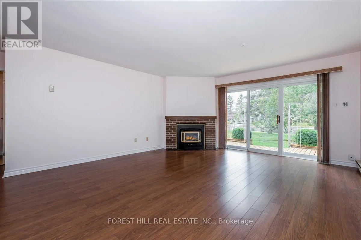 9 - 70 LAGUNA PARKWAY