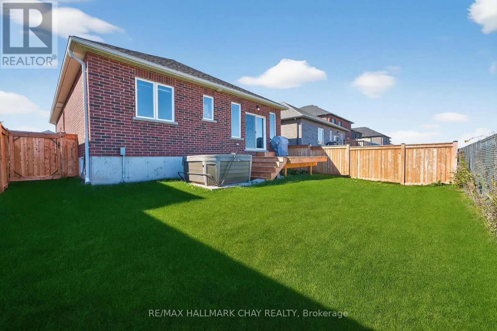 138 RITCHIE CRESCENT