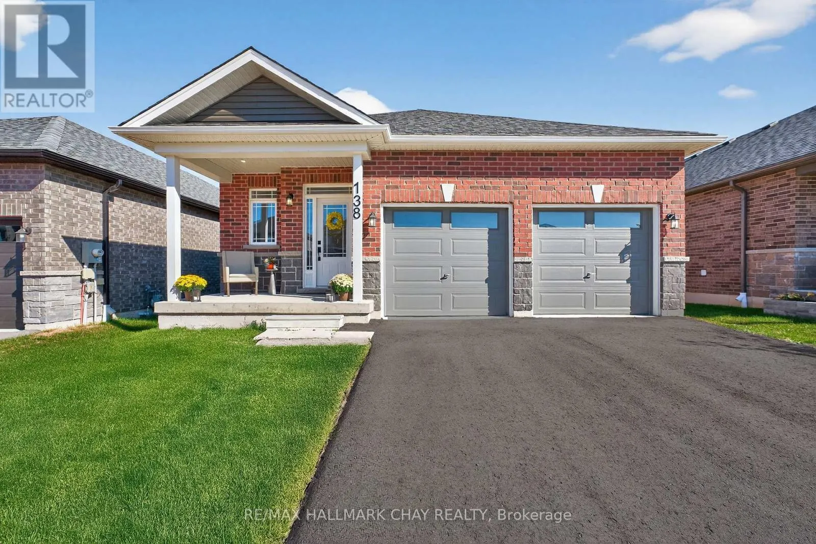 138 RITCHIE CRESCENT