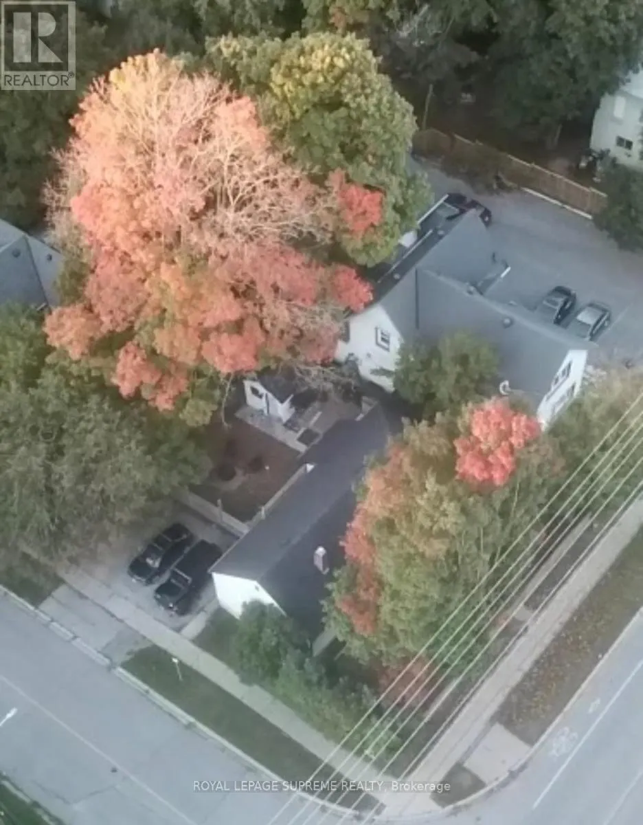 248 MISSISSAGA STREET W