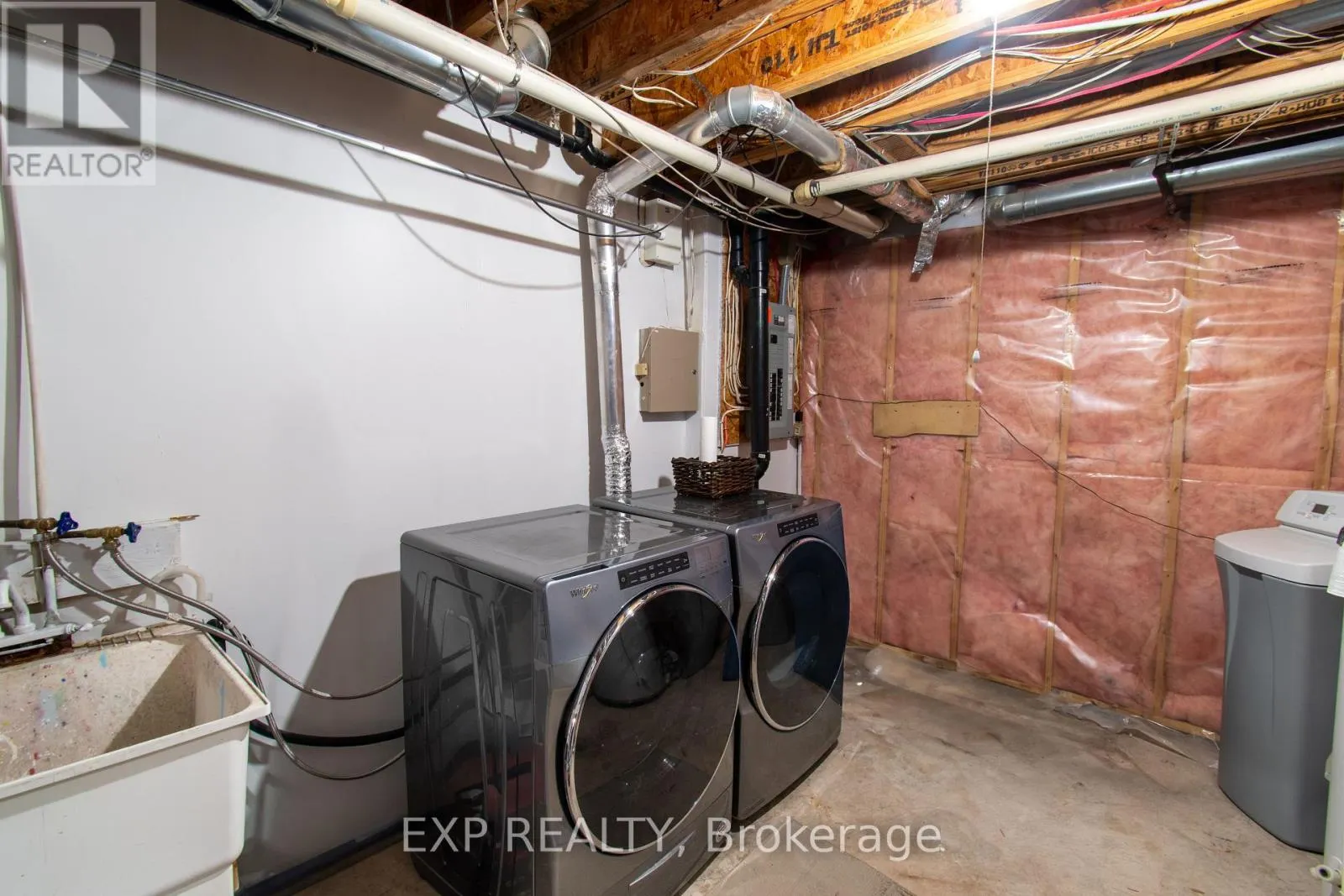 64 - 175 STANLEY STREET