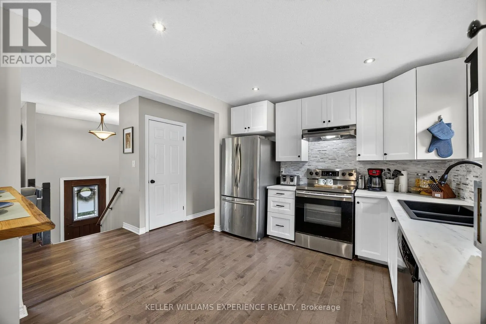 10 CONDER DRIVE