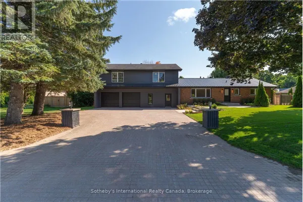 31 ELIZABETH STREET E