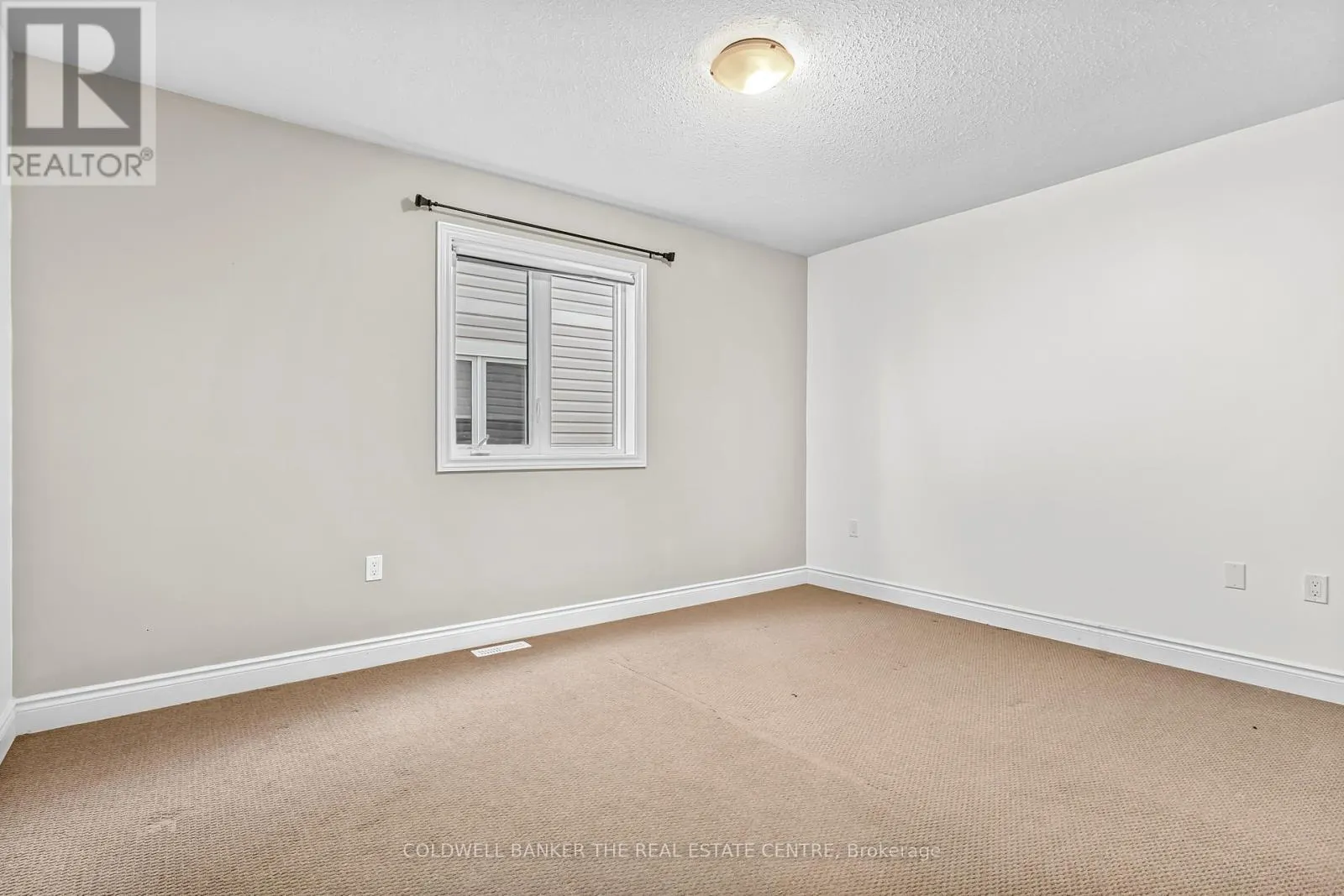 3086 EMPEROR DRIVE