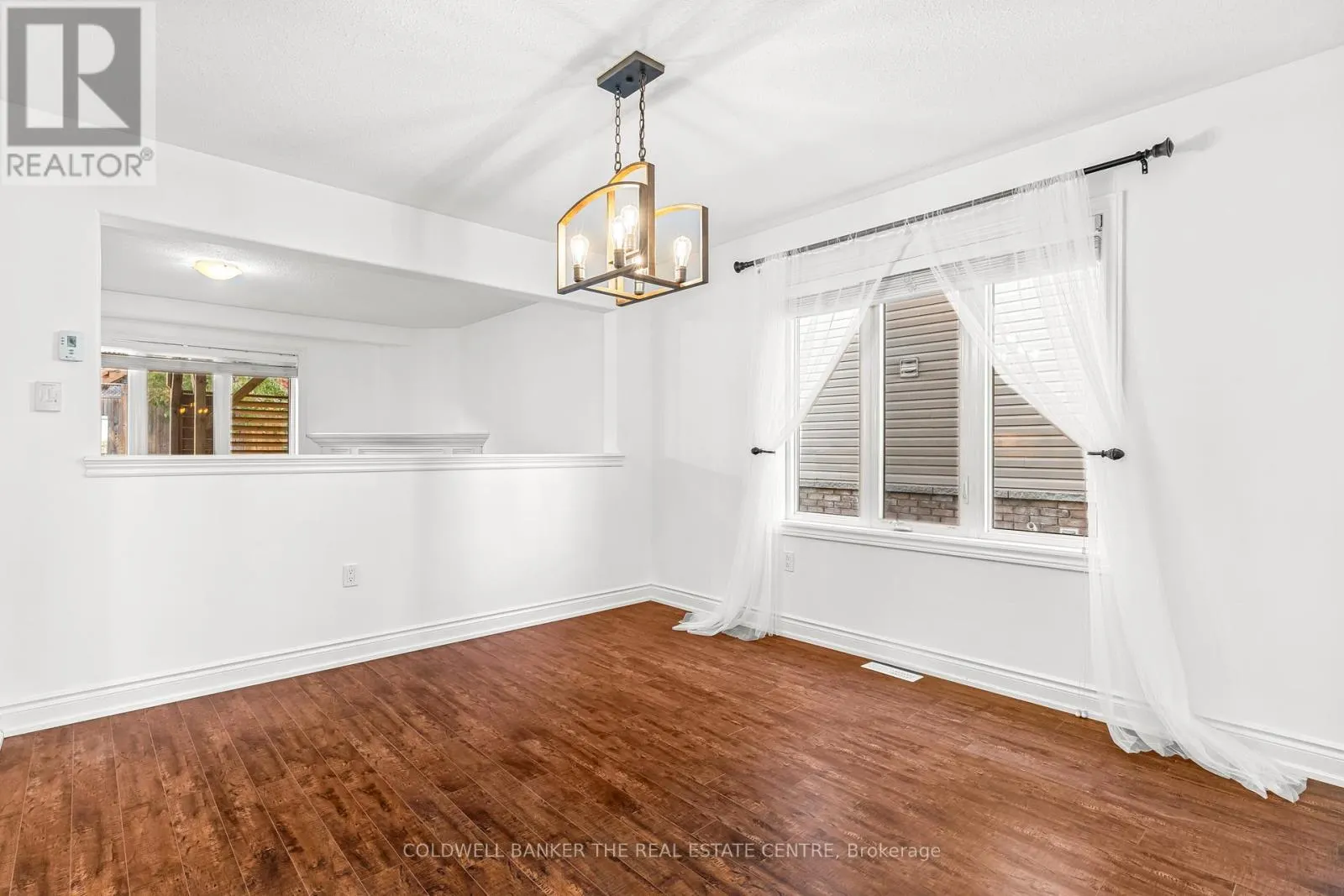 3086 EMPEROR DRIVE