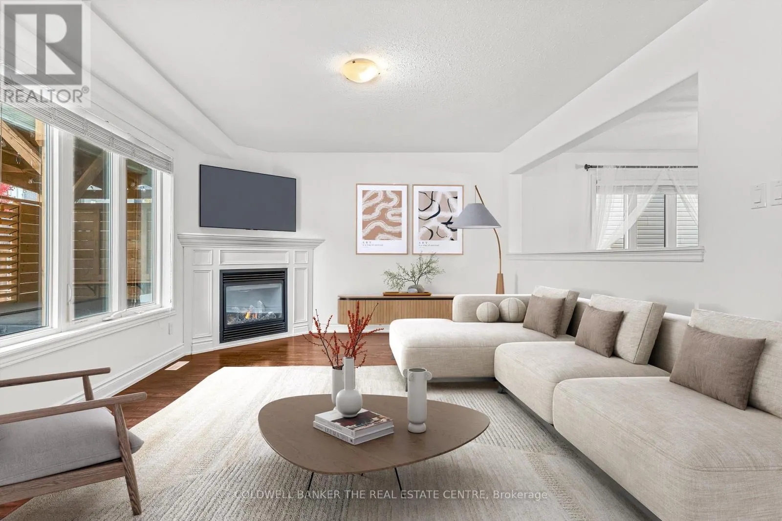 3086 EMPEROR DRIVE