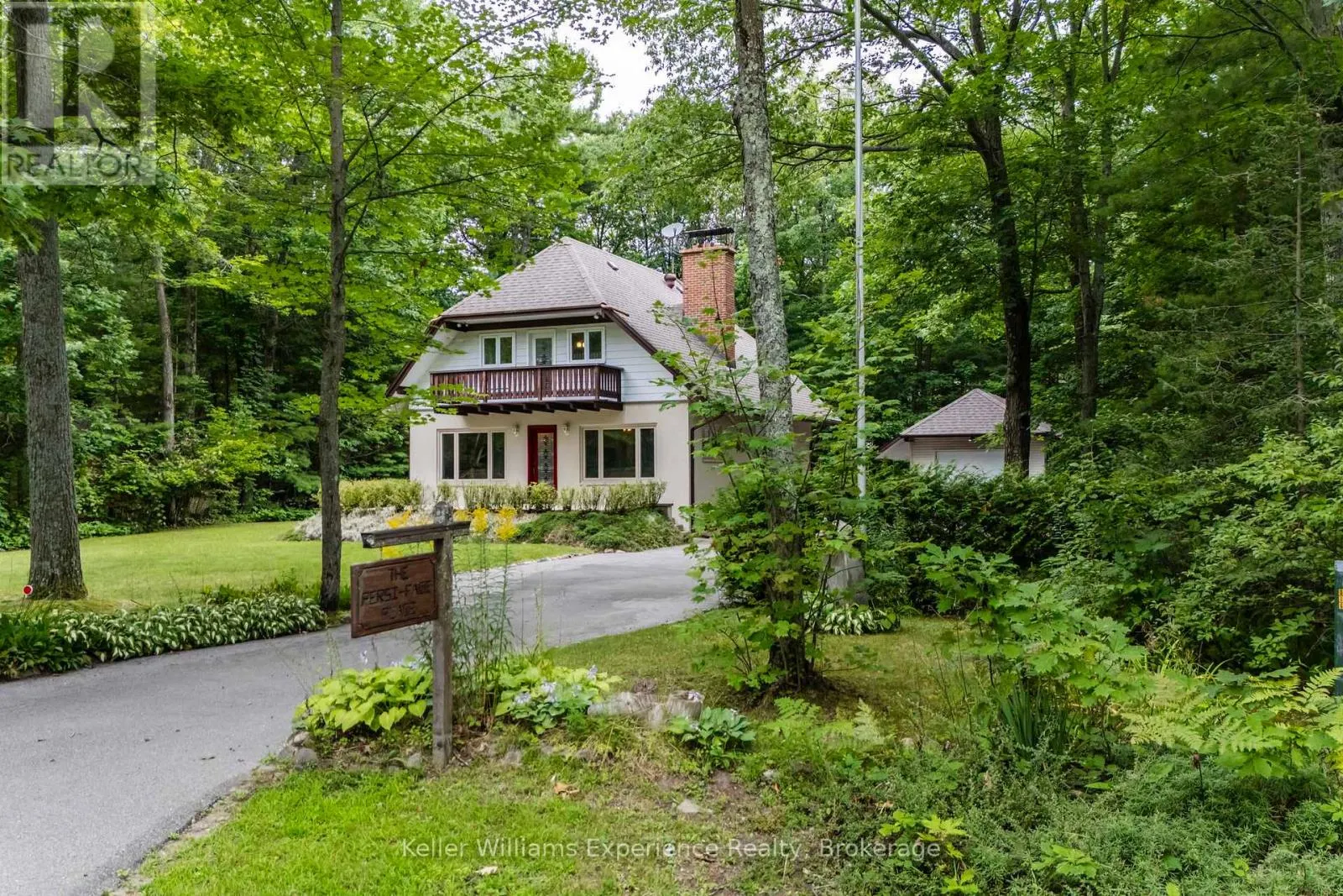 9 BOURGEOIS COURT