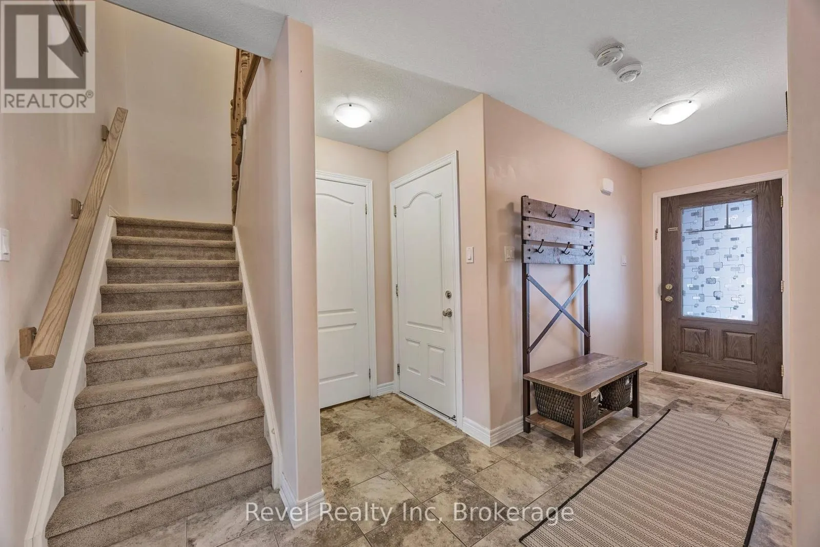 1041 COOK DRIVE
