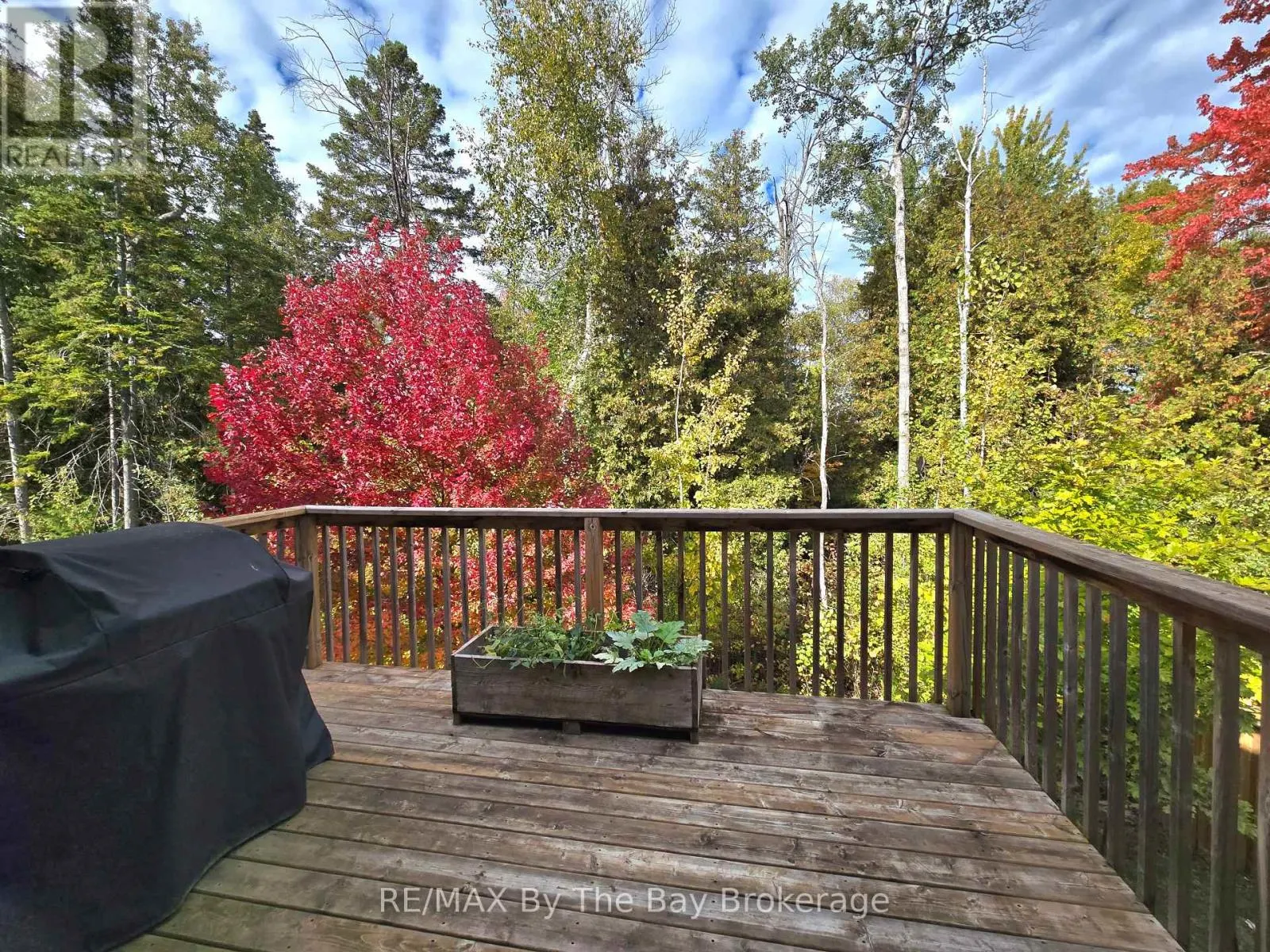 UPPER - 93 ALLEGRA DRIVE, #Upper