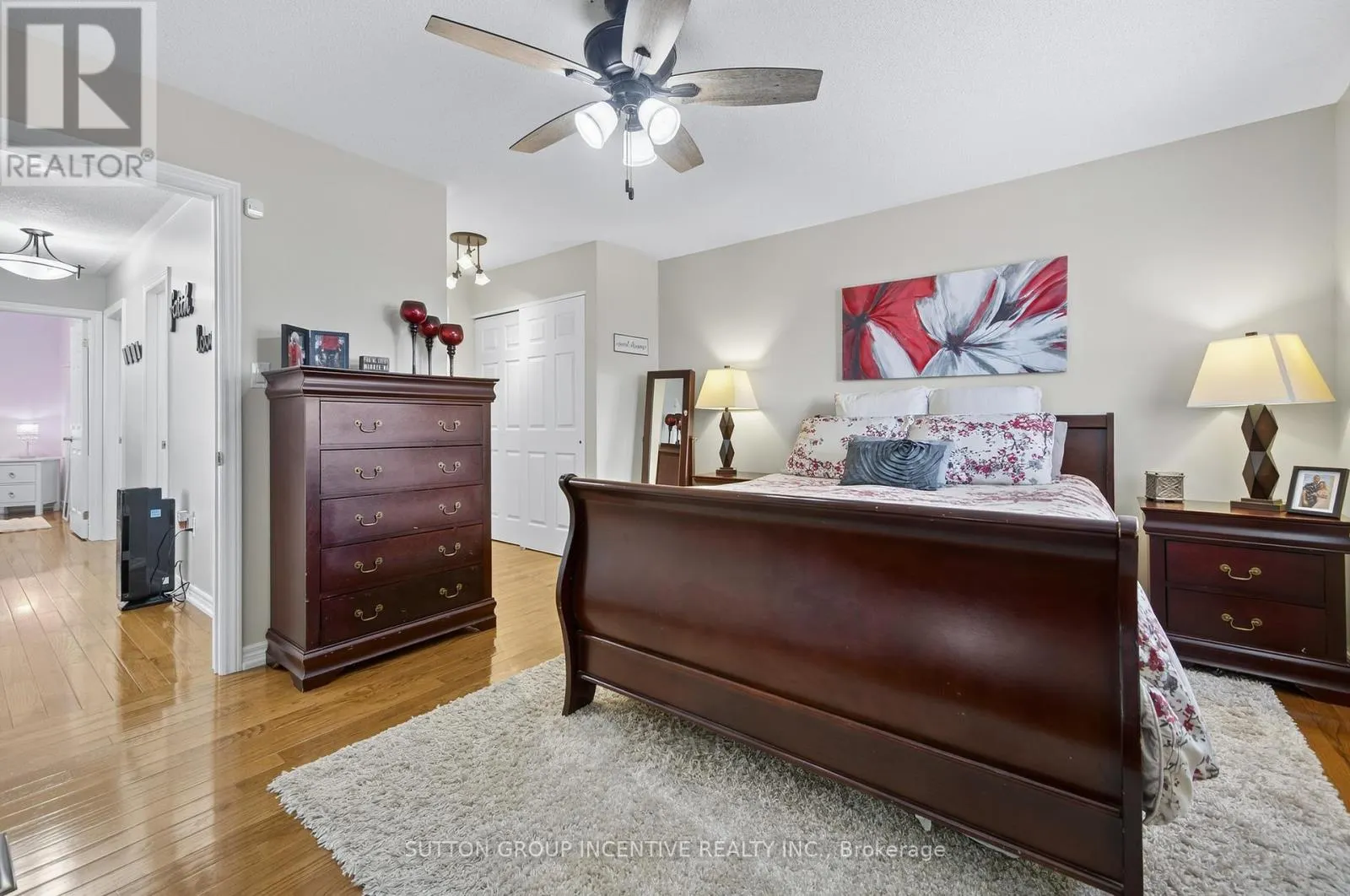 1 - 430 MAPLEVIEW DRIVE E