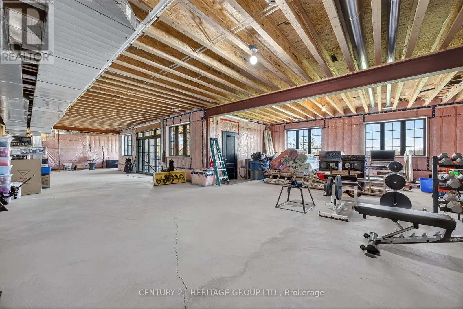 7 CALDWELL DRIVE