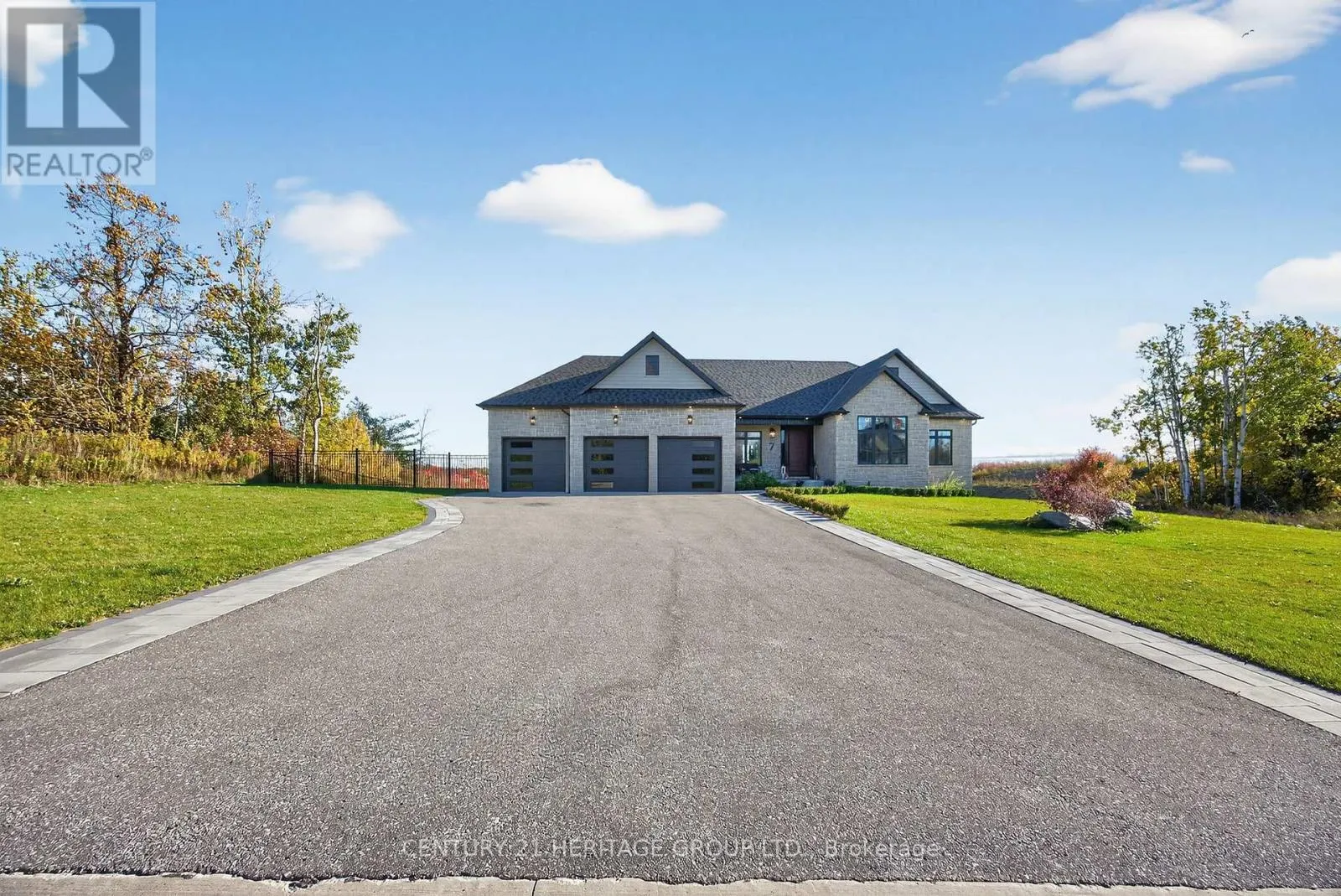 7 CALDWELL DRIVE