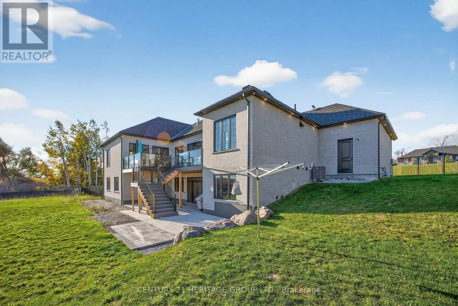 7 CALDWELL DRIVE