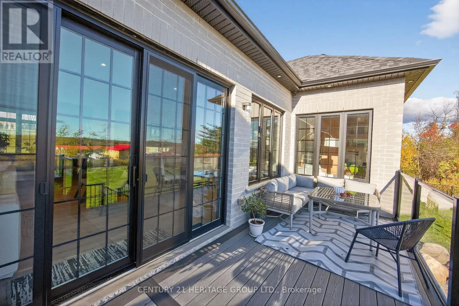 7 CALDWELL DRIVE