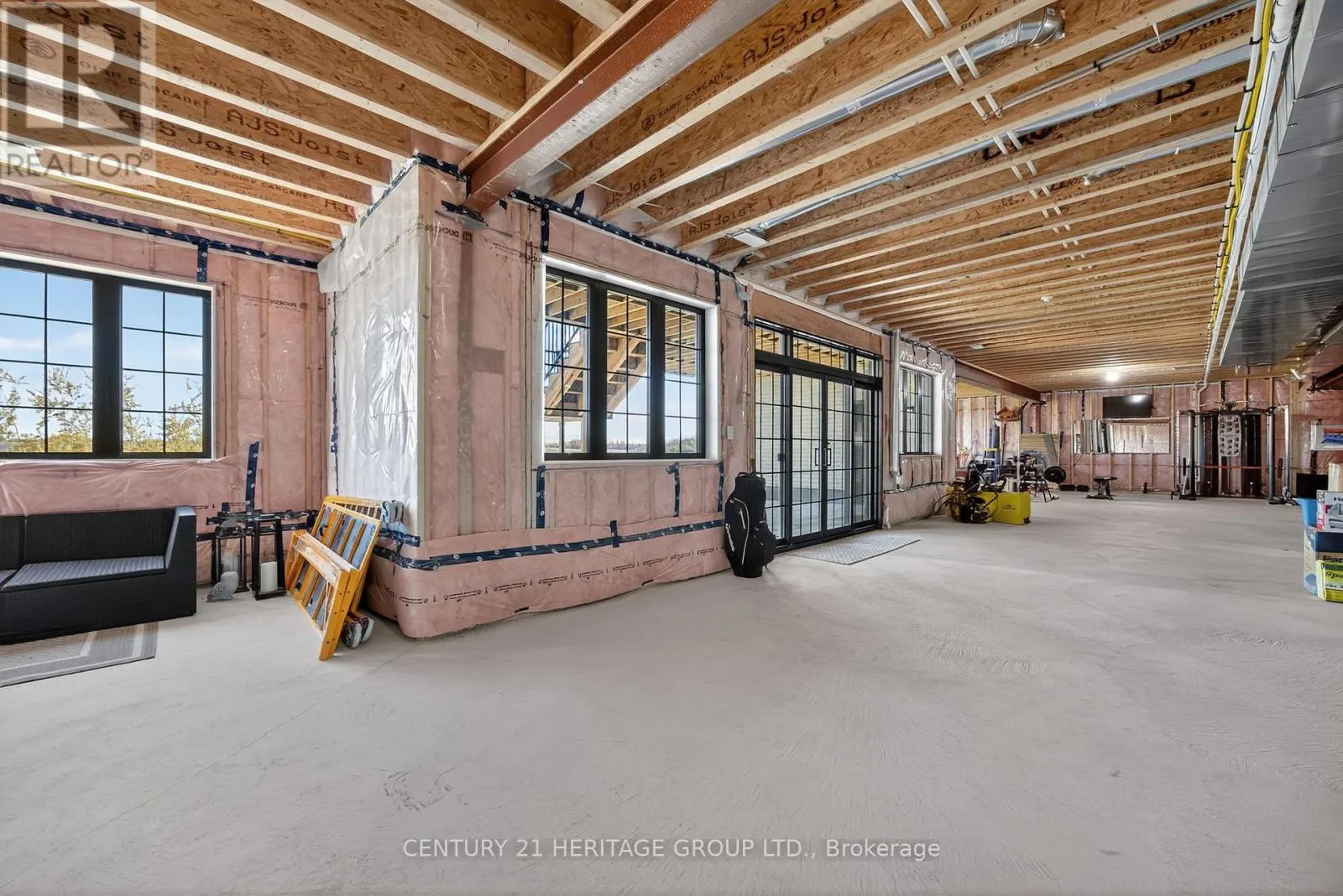 7 CALDWELL DRIVE
