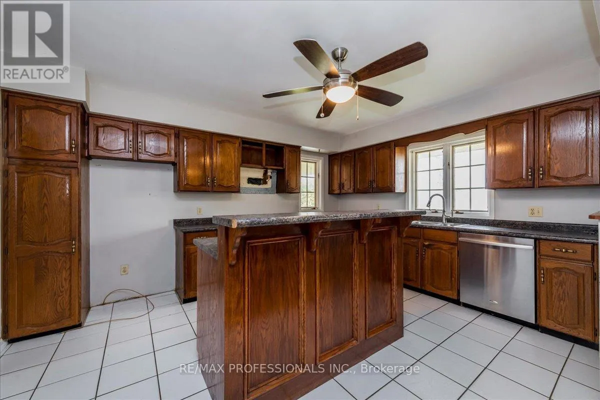 100 TINY FLOS TOWNLINE