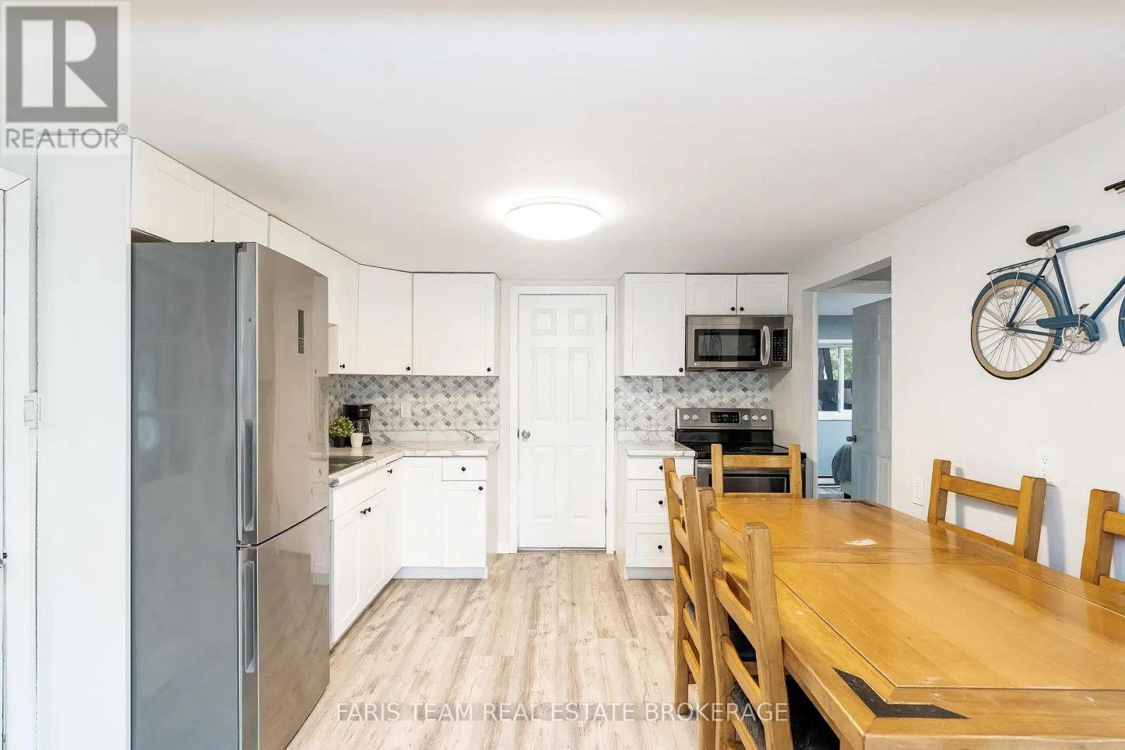 53 PLAYFAIR DRIVE