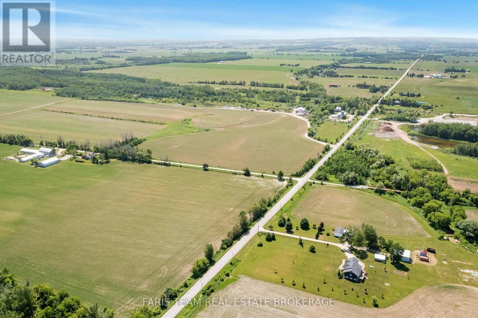 7046 SIDEROAD 30/31 NOTTAWASAGA