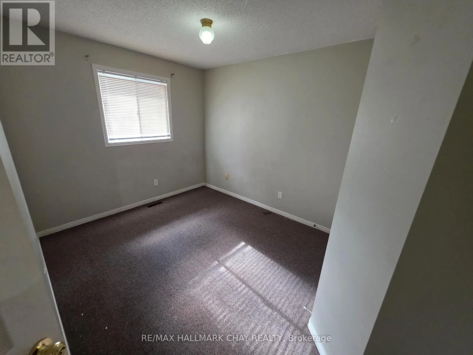 199 LIVINGSTONE STREET W