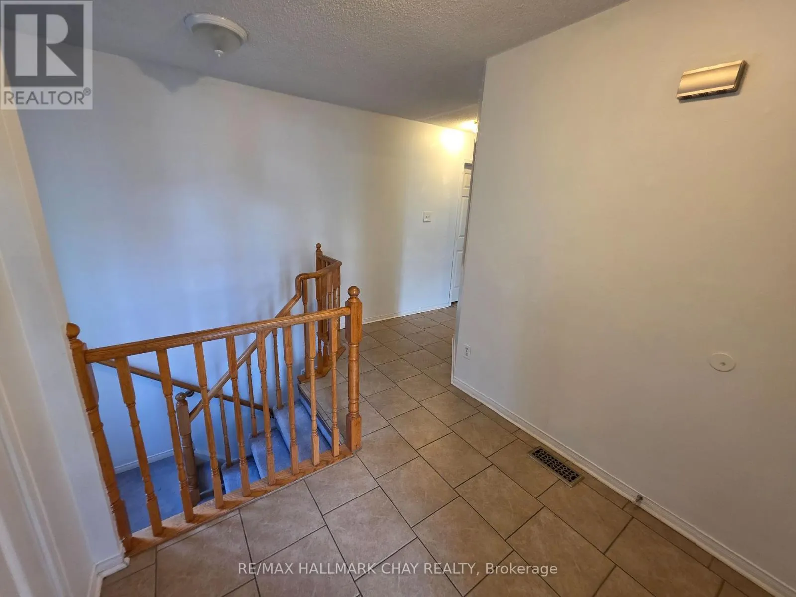 199 LIVINGSTONE STREET W