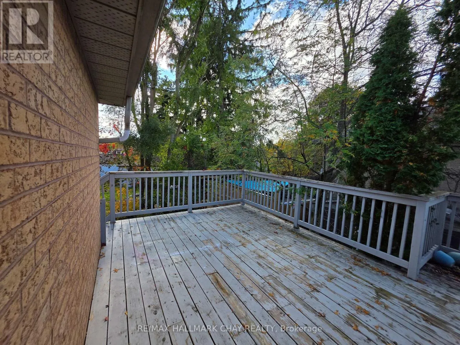 199 LIVINGSTONE STREET W