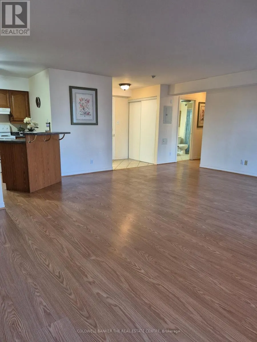 212 - 49 JACOBS TERRACE