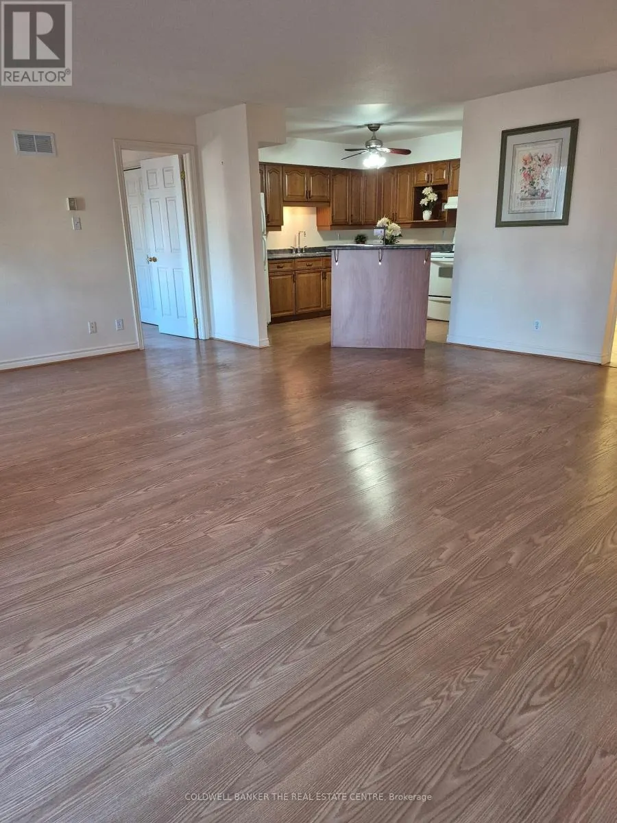 212 - 49 JACOBS TERRACE