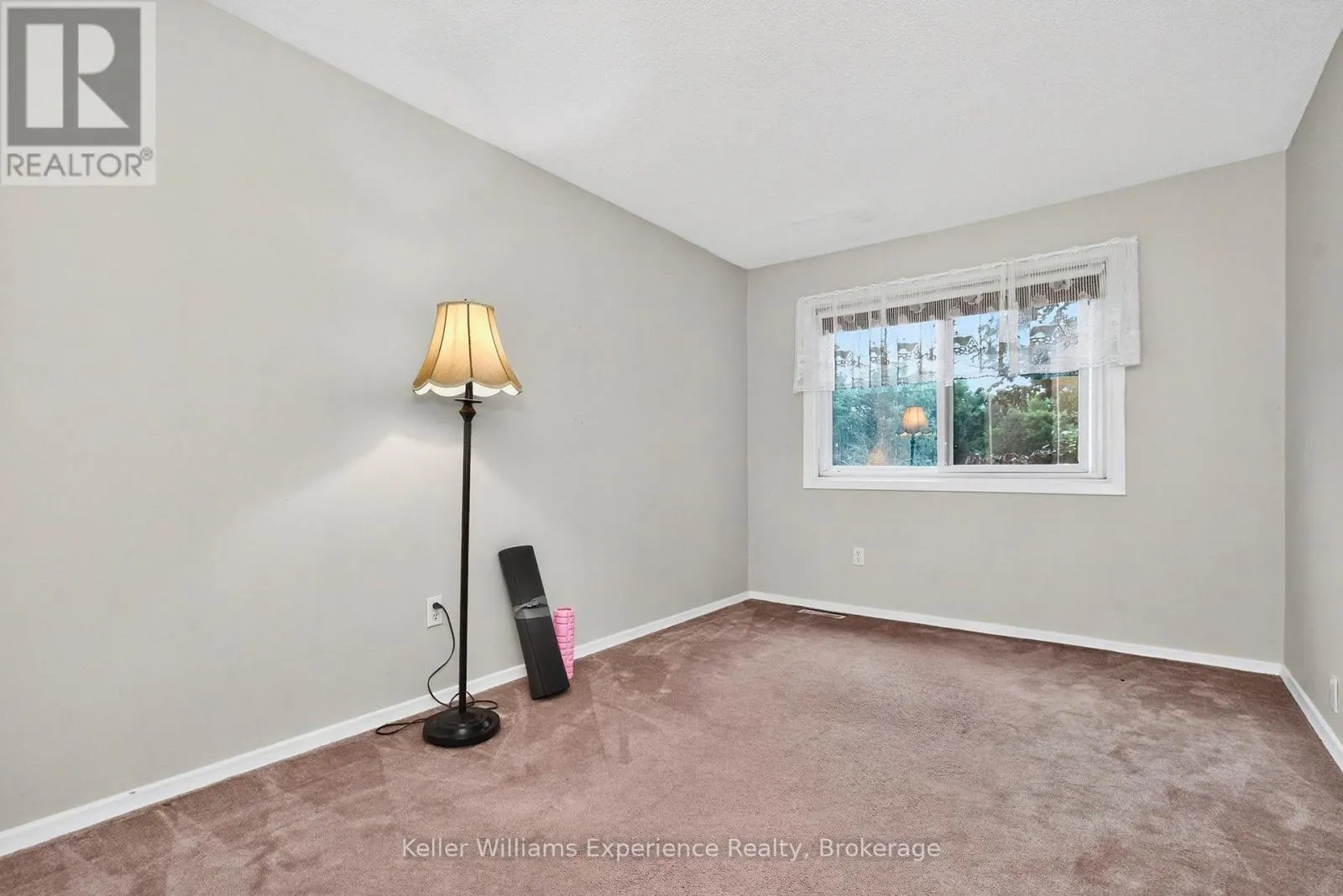 56 - 778 WILLIAM STREET, #56