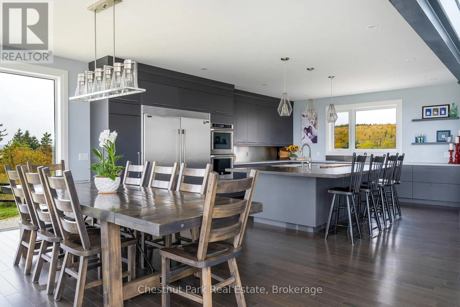 2642 FAIRGROUNDS ROAD S