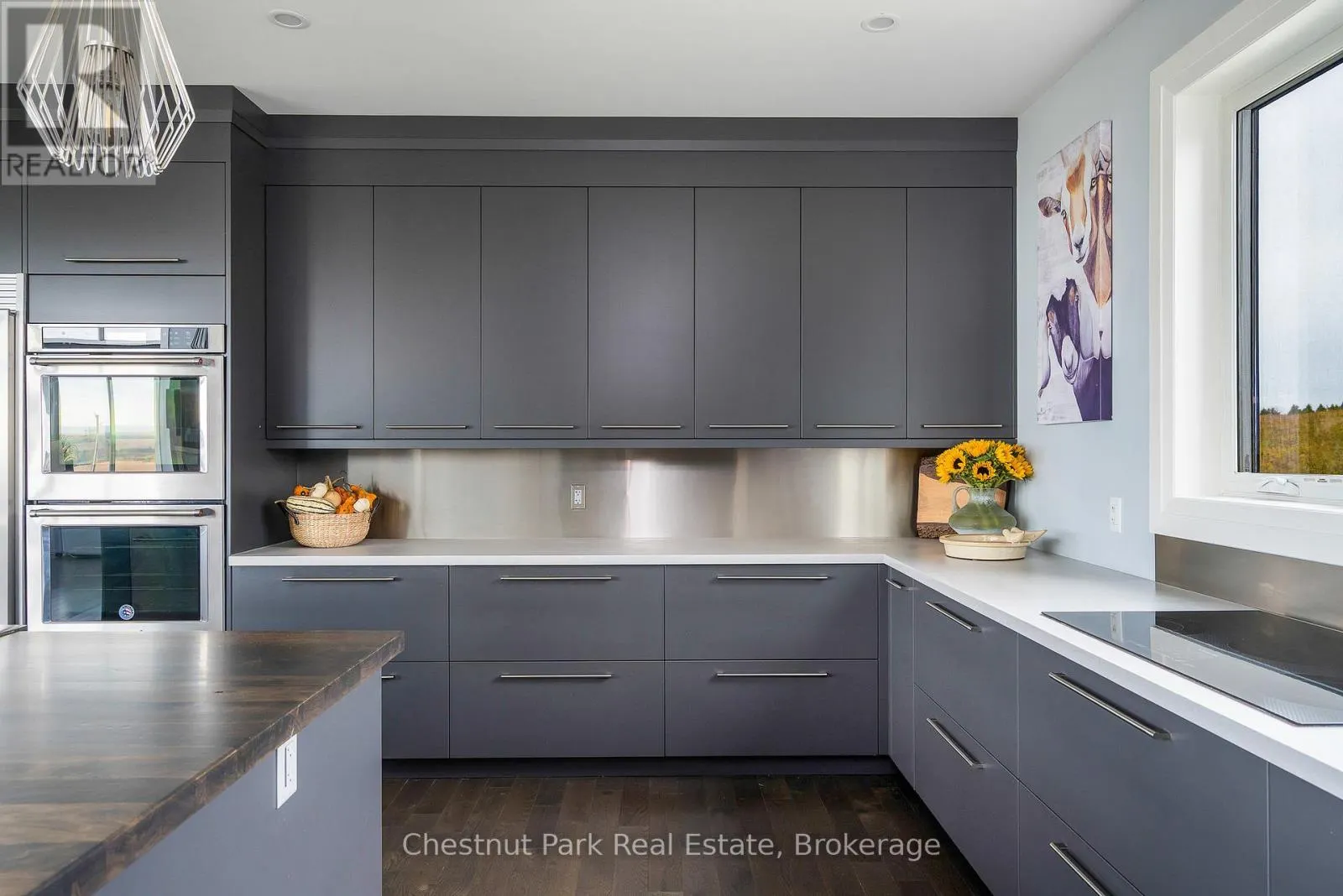 2642 FAIRGROUNDS ROAD S