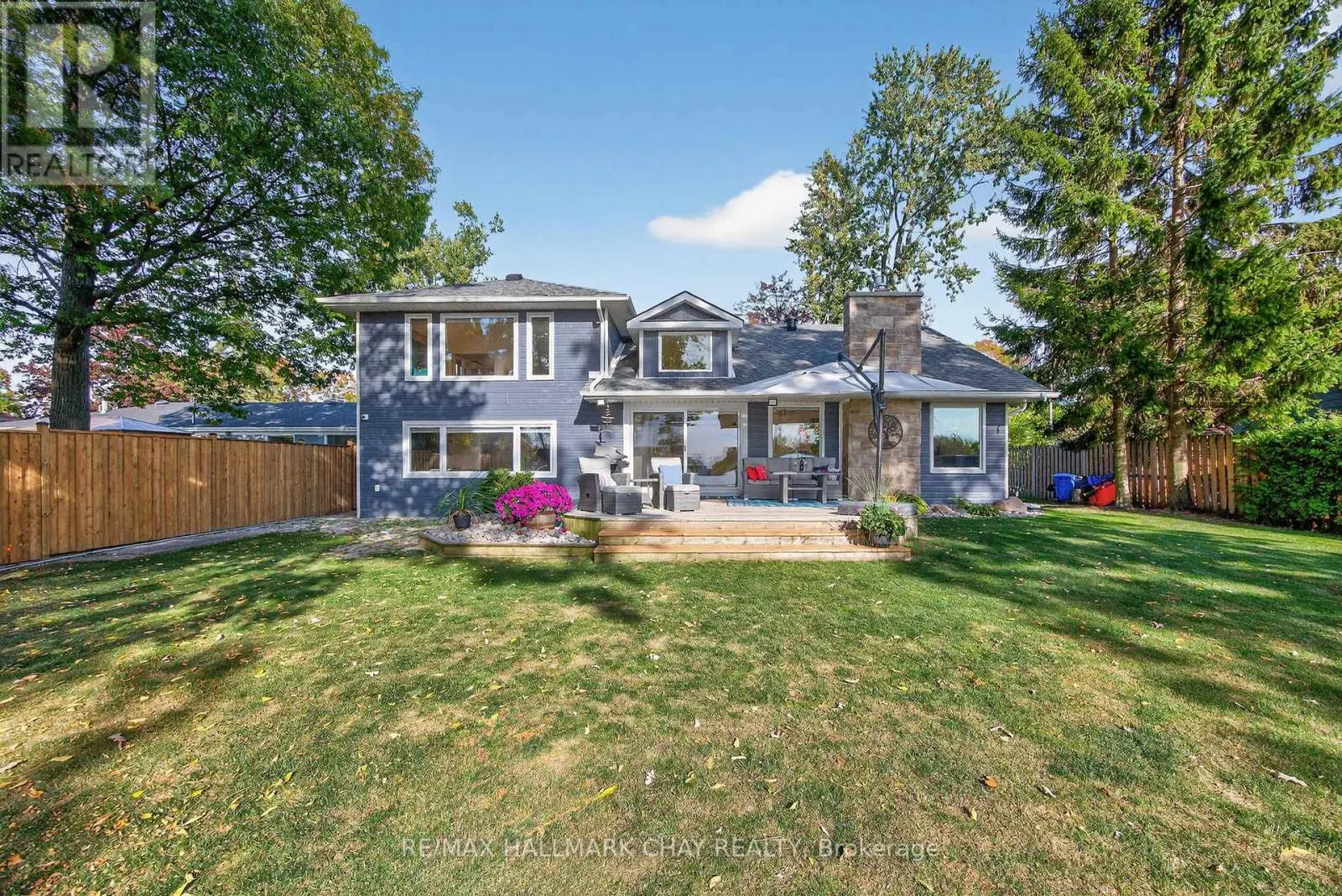 668 BROADVIEW AVENUE