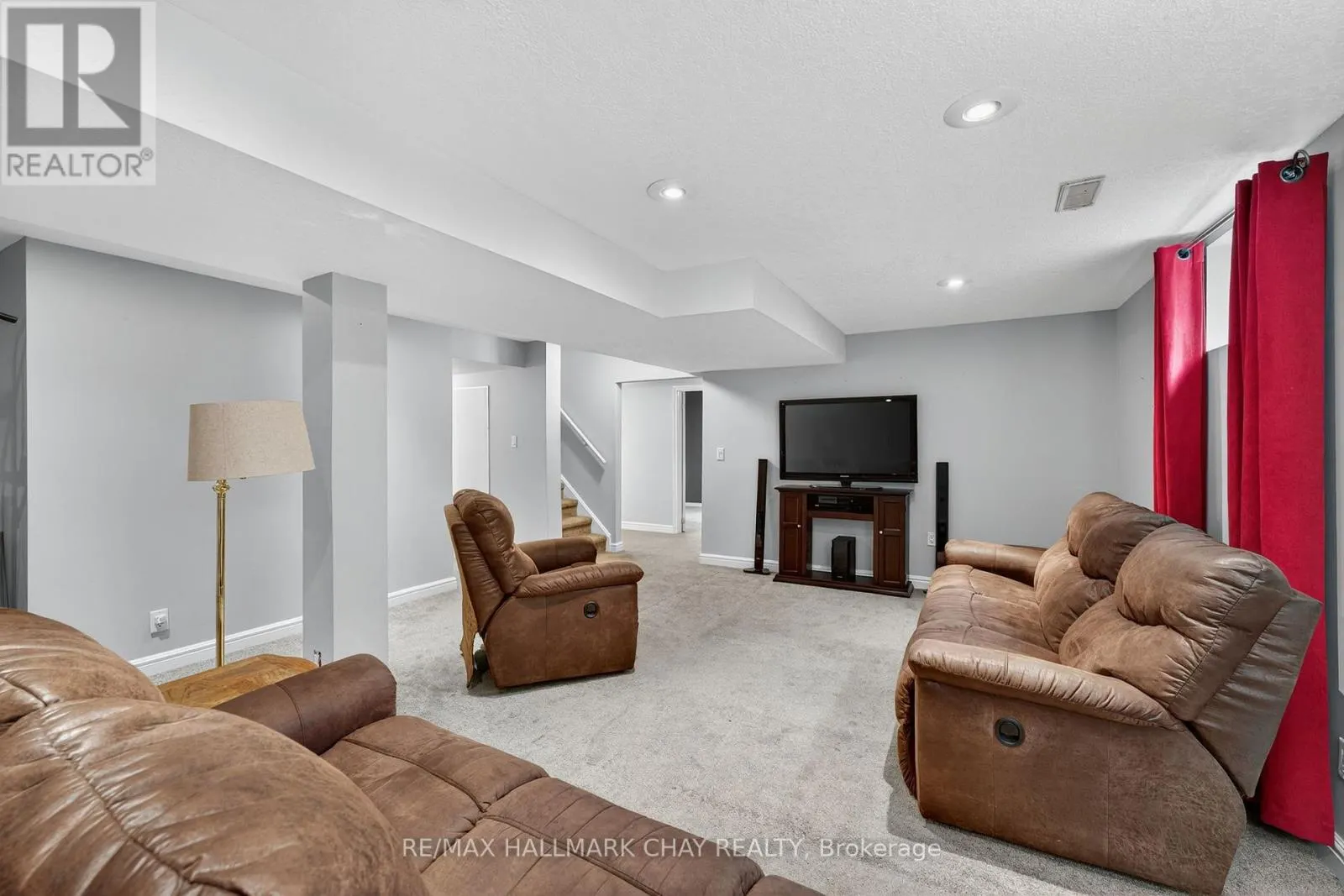 26 KENSINGTON TRAIL