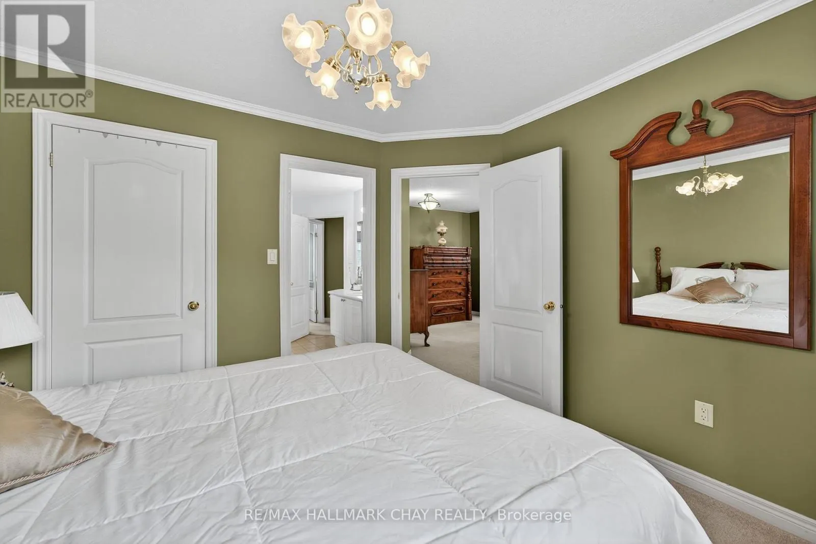26 KENSINGTON TRAIL