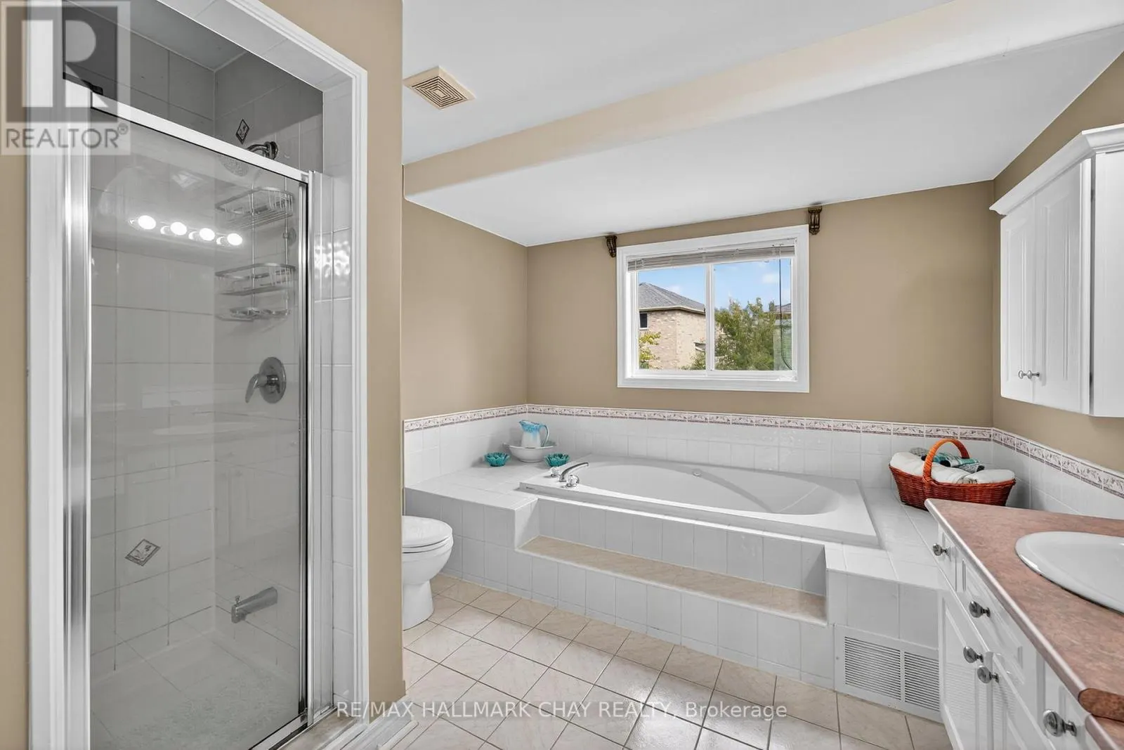 26 KENSINGTON TRAIL