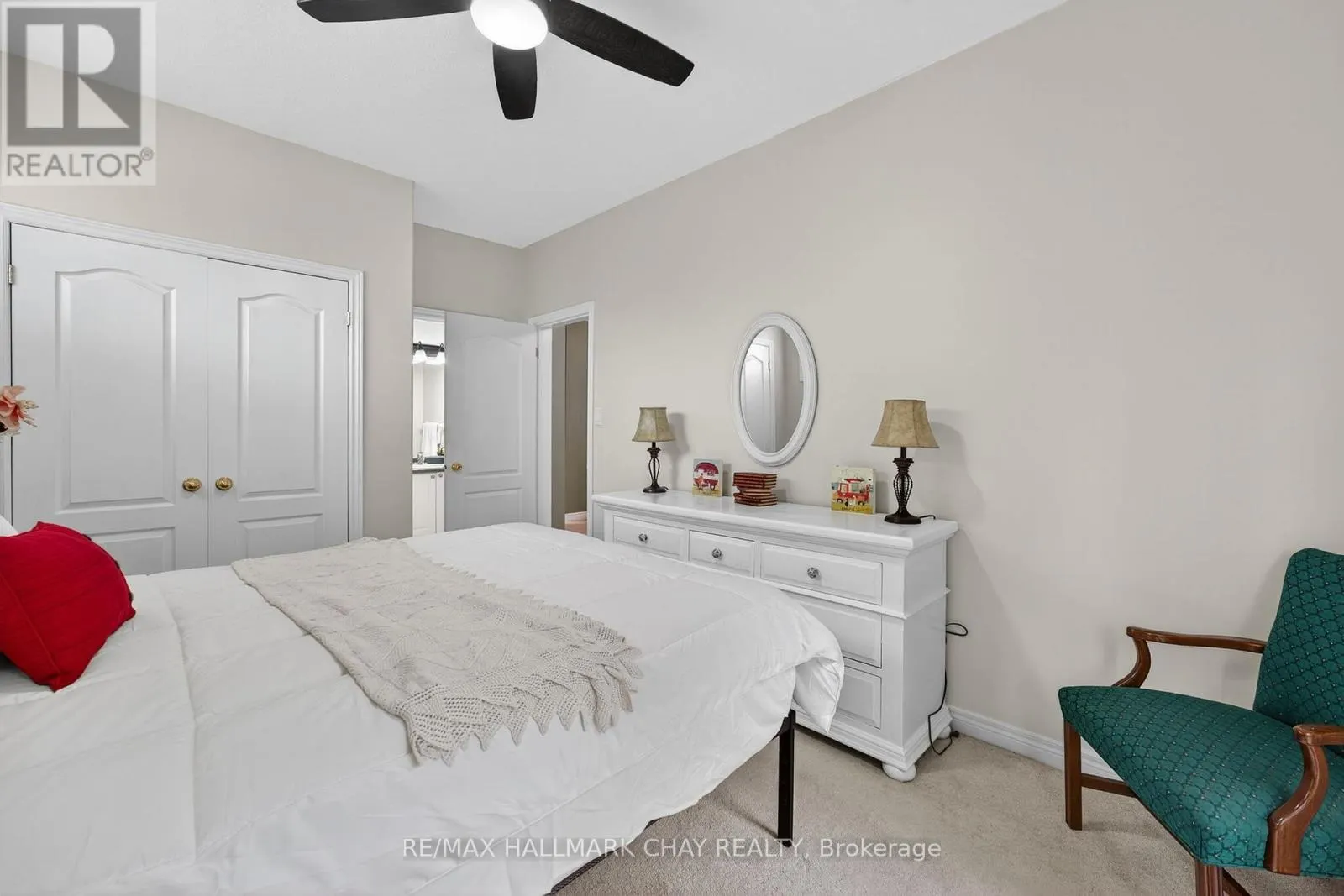26 KENSINGTON TRAIL