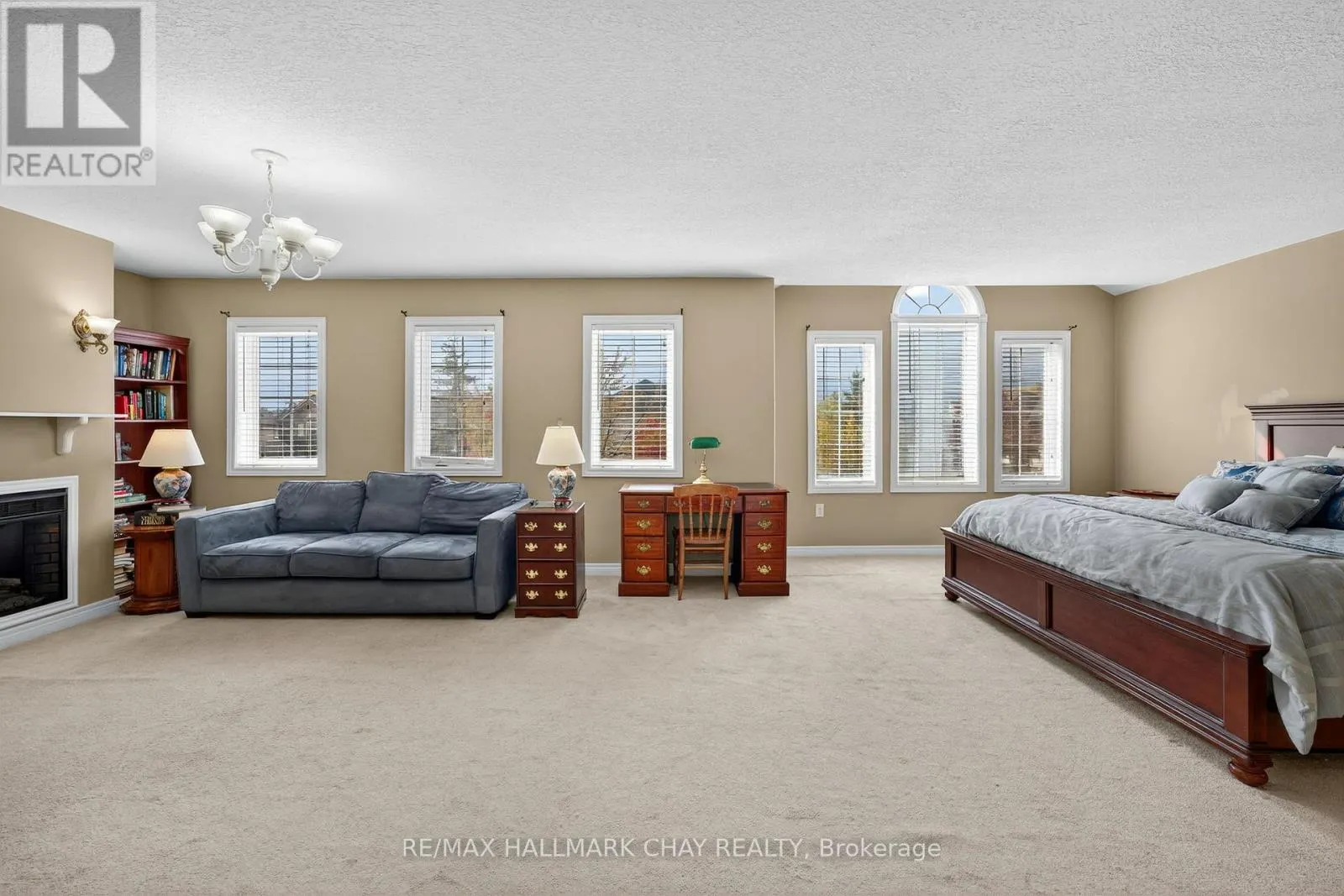 26 KENSINGTON TRAIL